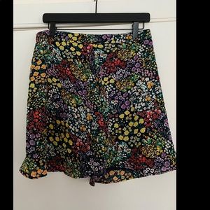 Floral mini skirt